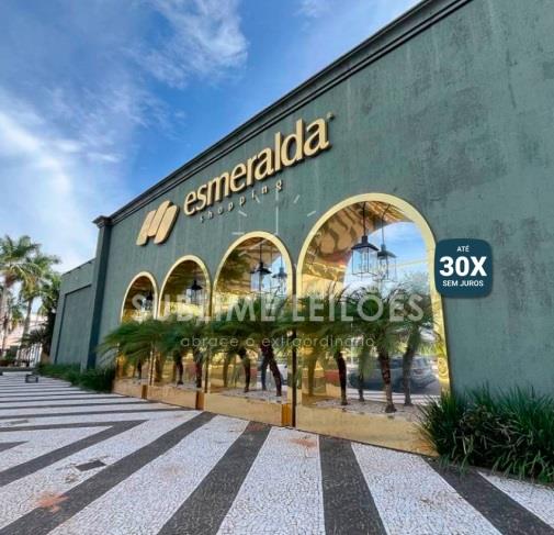 Loja Comercial Ampla com 209m² Útil em Marília