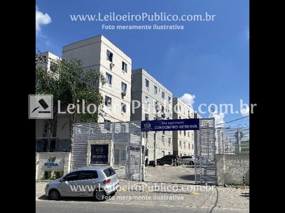 Apartamento 45m² com 2 Quartos e Vaga de Garagem