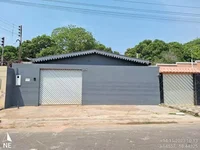Casa Ocupada com 1 Vaga e 352m² de Terreno em Itacoatiara