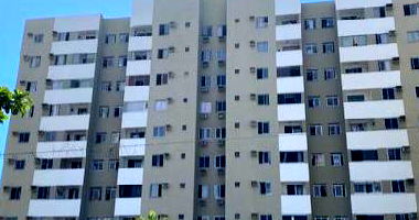 Apartamento com 3 Quartos e Varanda em Lauro de Freitas