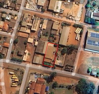 Galpão comercial com 439,83m², área total de 1.068,33m²