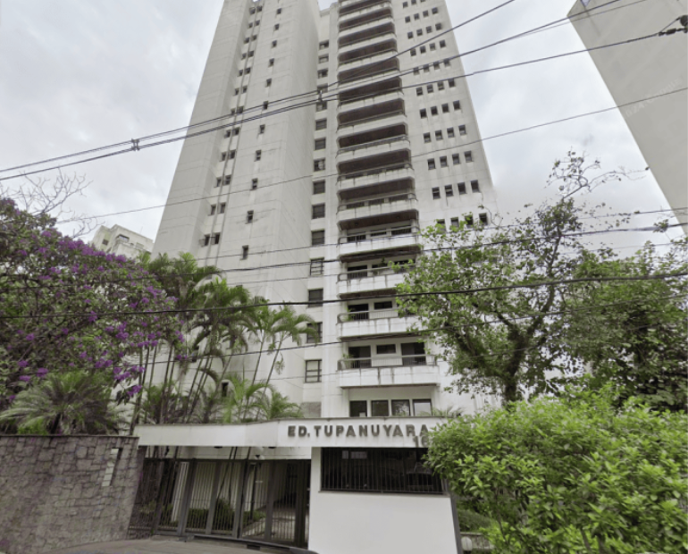 APARTAMENTO 51 com 4 suítes e 4 vagas em SP