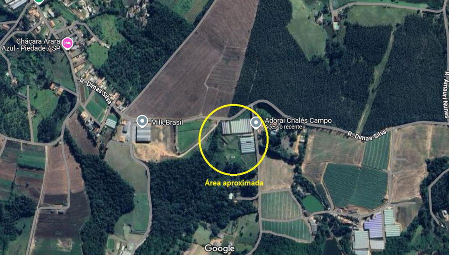 Sítio com casa 4 quartos, 3 banheiros, garagem e estufa