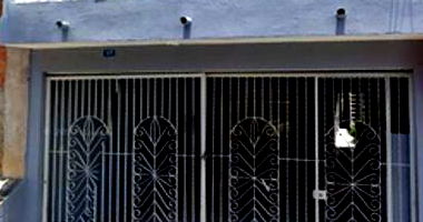 Casa com 181m² construída em terreno de 100m²