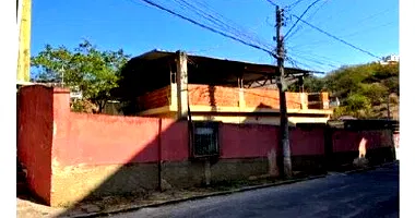 Apartamento Ocupado no Edifício Renato Otton Marins em Cachoeiro de Itapemirim