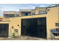 Casa térrea com 108m² em Ibirité/MG - Ocupada