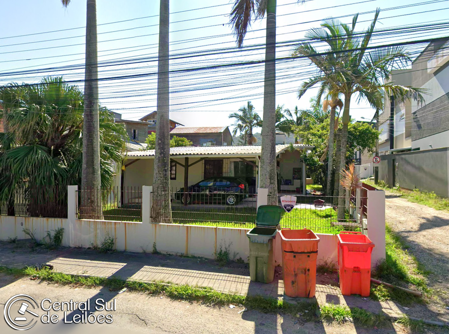 Terreno urbano de 407m² em Morro das Pedras, Florianópolis/SC