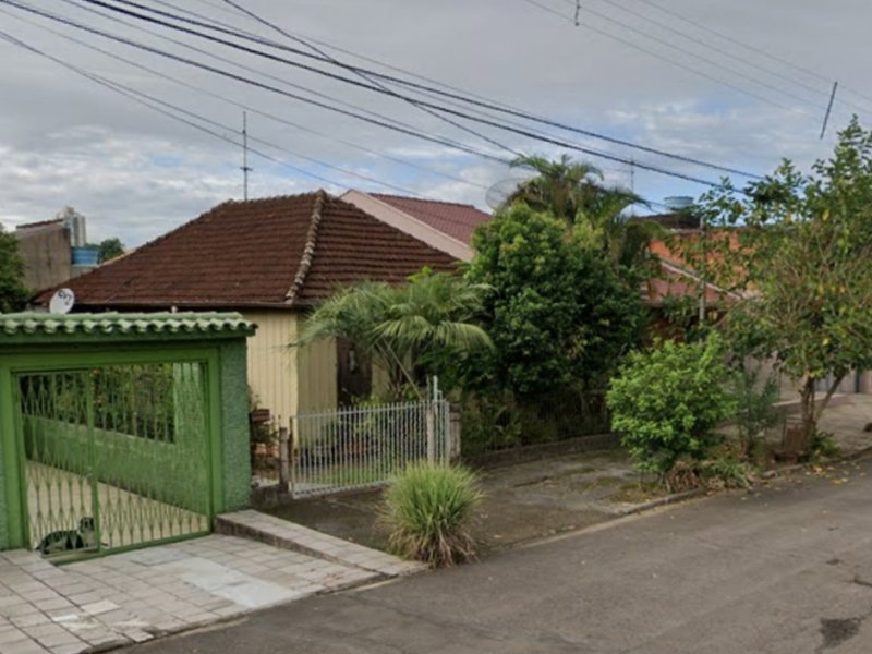 Terreno com Casa Não Averbada em Novo Hamburgo/RS