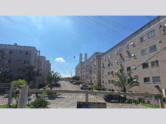 Apartamento com 2 Quartos e Vaga em Nova Iguaçu