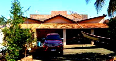 Casa 235m² com Terreno 500m² em Fronteira-MG