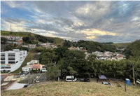Terreno 327m² no Condomínio Fechado Verbo Divino, sem benfeitorias