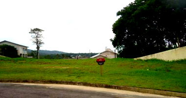 Terreno em Condomínio Residencial com 995,49m² em Criciúma