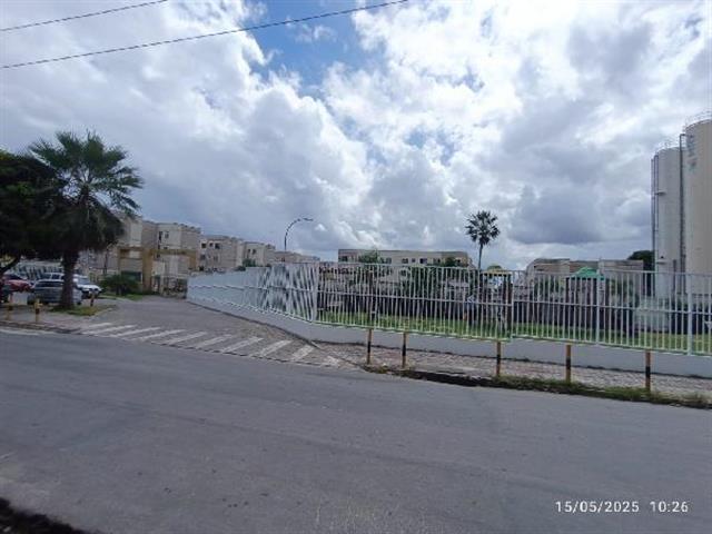 Apartamento com 2 quartos em Maracanaú