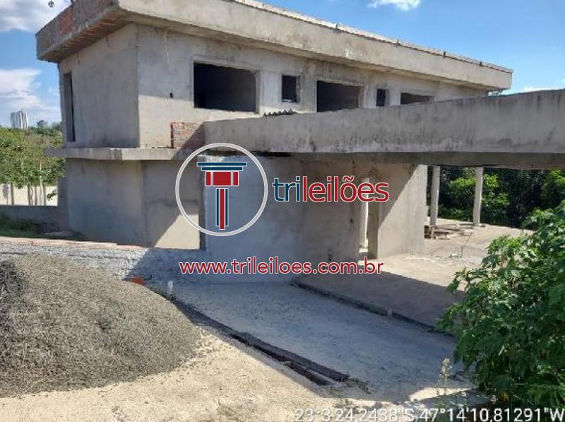 Terreno de 491,48m² em loteamento residencial