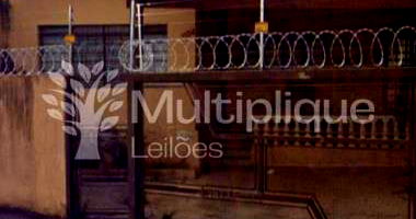 Casa com 2 quartos, 1 banheiro, 1 vaga, área construída e terreno de 286m²