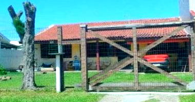 Casa 3 quartos 1 banheiro 103 m² ocupada