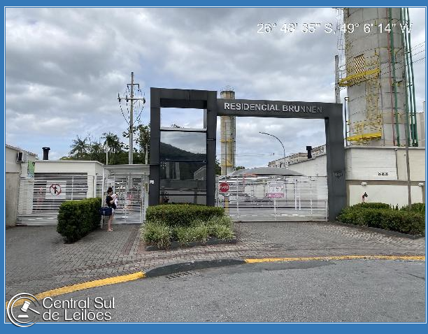 Apartamento em Blumenau com 2 quartos e vaga de garagem
