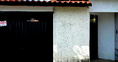 Casa com 2 Quartos e 1 Vaga no Jardim Arco-Íris