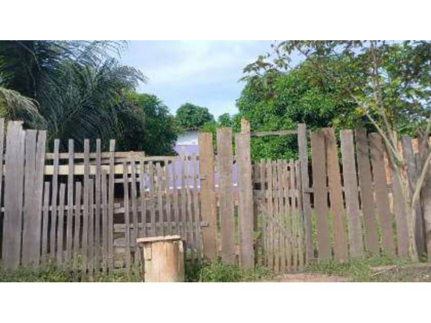 Casa em Leilão com 67m² Construída em Manacapuru/AM