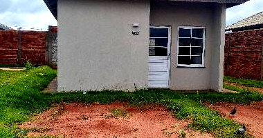Casa com 2 quartos e 43,85m² de área total