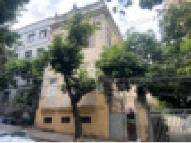 Prédio 176 - Terreno 438m² no Rio de Janeiro/RJ