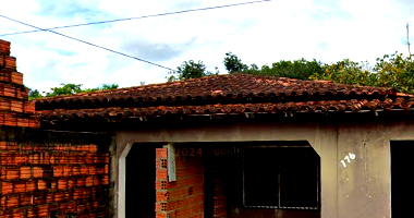 Casa com 3 quartos, 1 banheiro, 171,29 m² construída, ocupada
