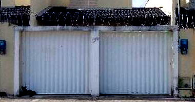 Casa com 2 Quartos e 2 Vagas em Maracanaú