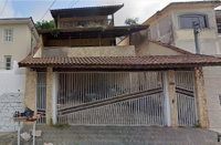 Casa com 490m², 2 quartos, suíte, garagem e edícula