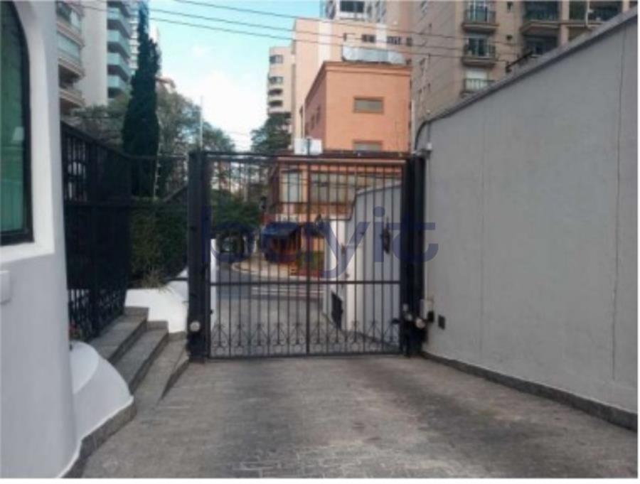 Apartamento com 2 vagas, 160,52m² útil, Cerqueira César