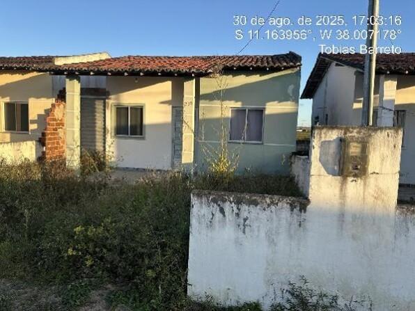Casa com 1 quarto e 1 banheiro, 55,84 m², área de terreno 150 m²