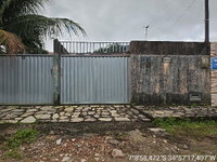 Casa com 2 quartos e 2 banheiros, área construída 64,8m², terreno 125m²