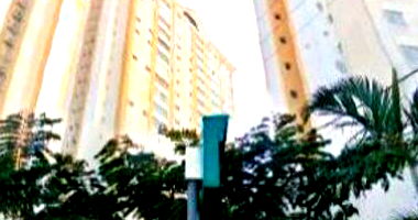 Apartamento 3º pavimento com 2 vagas em Guarulhos