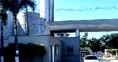Apartamento aconchegante com 2 quartos e 1 vaga em Itaguaí