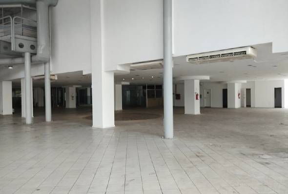 Prédio na Rua Francisco Eugênio - Oportunidade Única