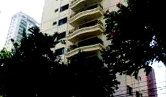 Luxuoso Apartamento Duplex com 4 Vagas e Piscina