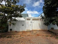 Casa Ocupada com 107m² de Área Construída em Caetité/BA