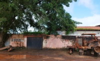 Casa residencial com 1 quarto e 1 banheiro, área construída de 61.87m², desocupada