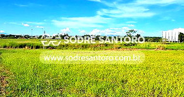 Terreno desocupado com 950,74m² em excelente localização