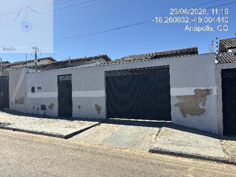 Casa com 3 Quartos e 2 Banheiros em Anápolis