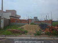 Terreno de 200 m² em loteamento consolidado