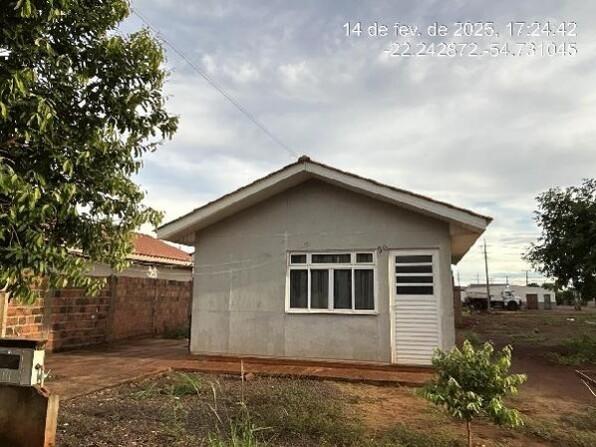 Casa com 2 quartos, 1 banheiro, 42,8m² área privativa