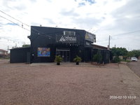 Prédio comercial com 222,04m² e casa com 60m² em terreno de 592,66m²