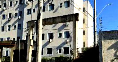 Apartamento com 2 quartos em Camaçari, Bahia