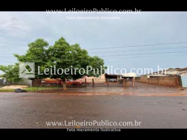 Imóvel Urbano 450m² em Palotina, terreno plano, pronto para uso