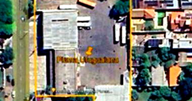 Imóvel residencial/comercial com 5 dormitórios, 2 banheiros, 1826m² construídos