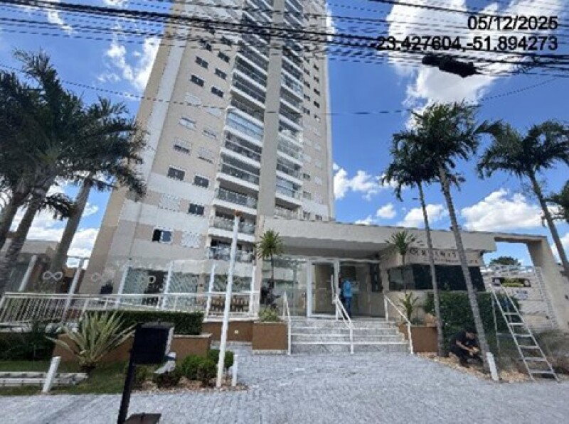 Apartamento com 2 vagas, 79,98m²