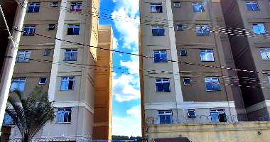 Apartamento com 2 Quartos e 1 Vaga em Ibirité