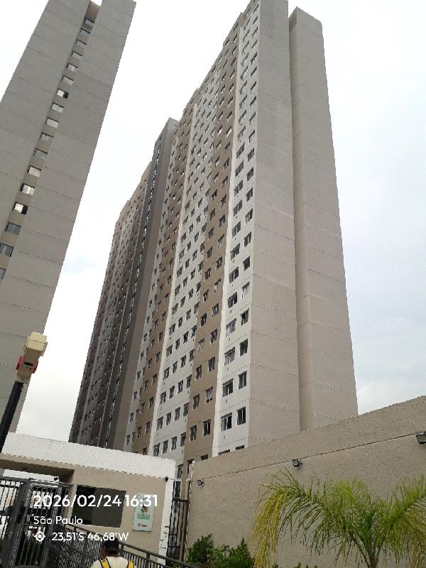 Apartamento com 2 quartos, 1 banheiro e 32,89m² de área privada