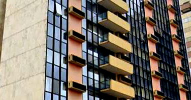 Terreno 480m² com prédio de 7.933m² - Hotel Aracaoara