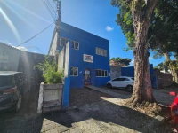 Prédio Comercial 206m² com 4 Quartos e 2 Banheiros -